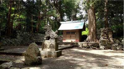 渡鹿野島八重垣神社